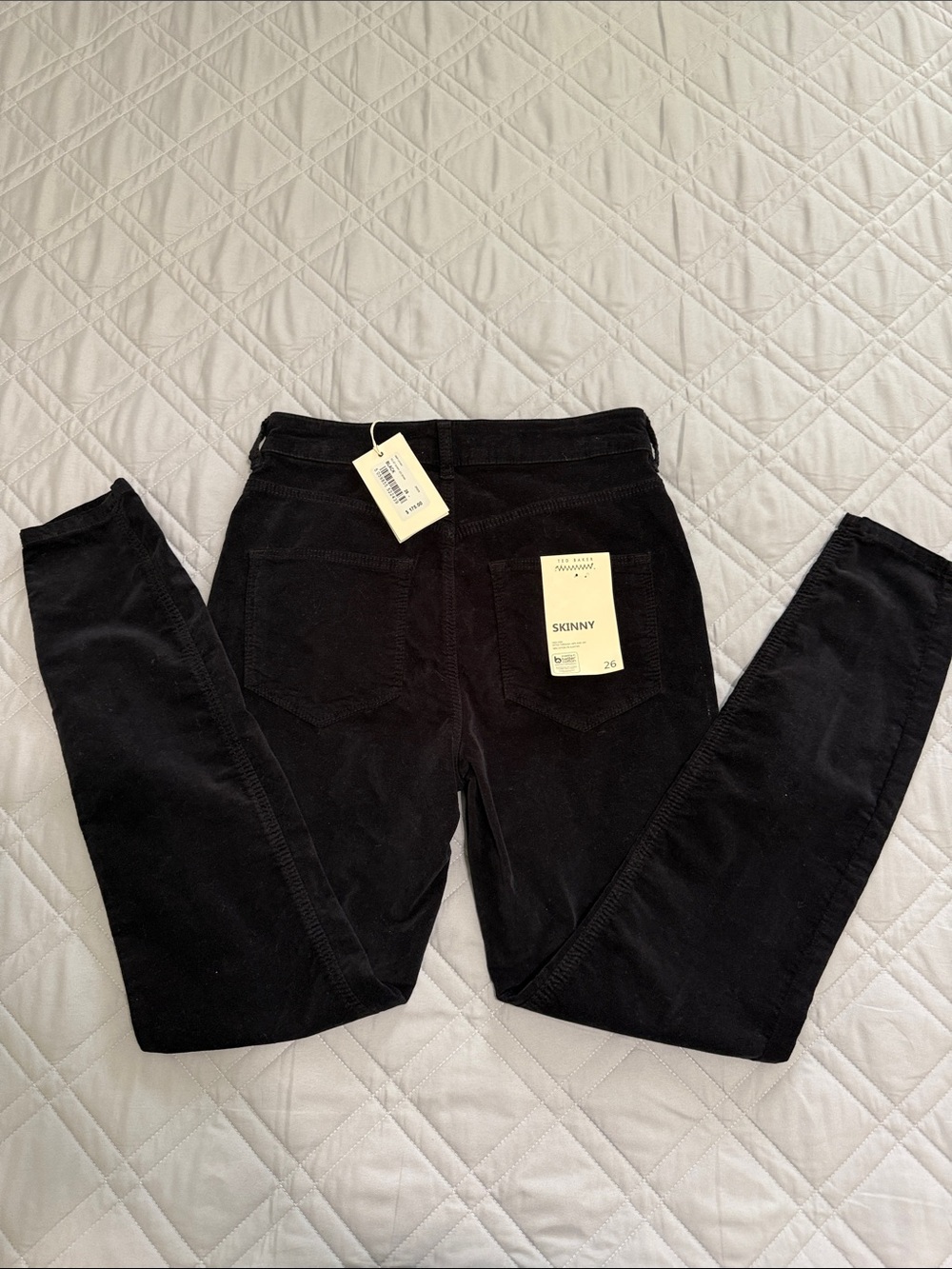 NWT Ted Baker London Livviah Black Velvet Skinny Pants - Size 26